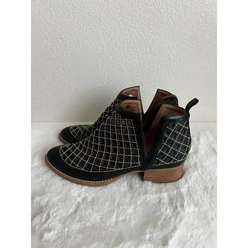 Jeffrey Campbell Taggart Bootie Boots Cage Leather Size 7 - Picture 4 of 13